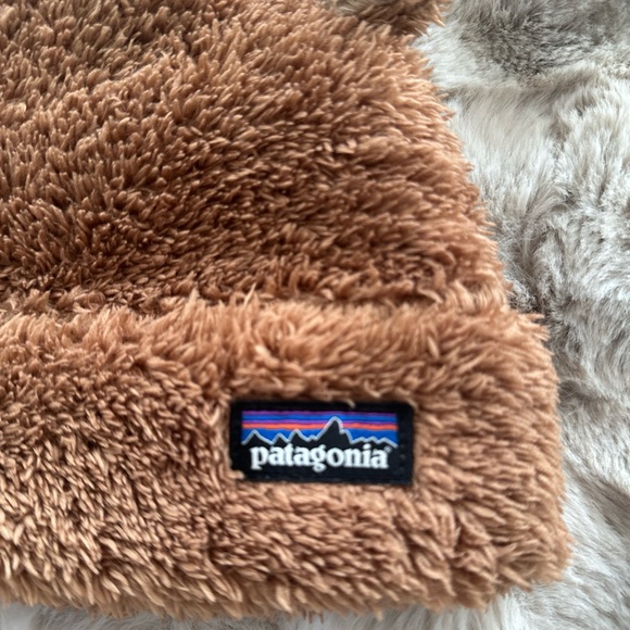 Patagonia Fuzzy Friends Bear Winter Toddler Hat - Picture 2 of 5